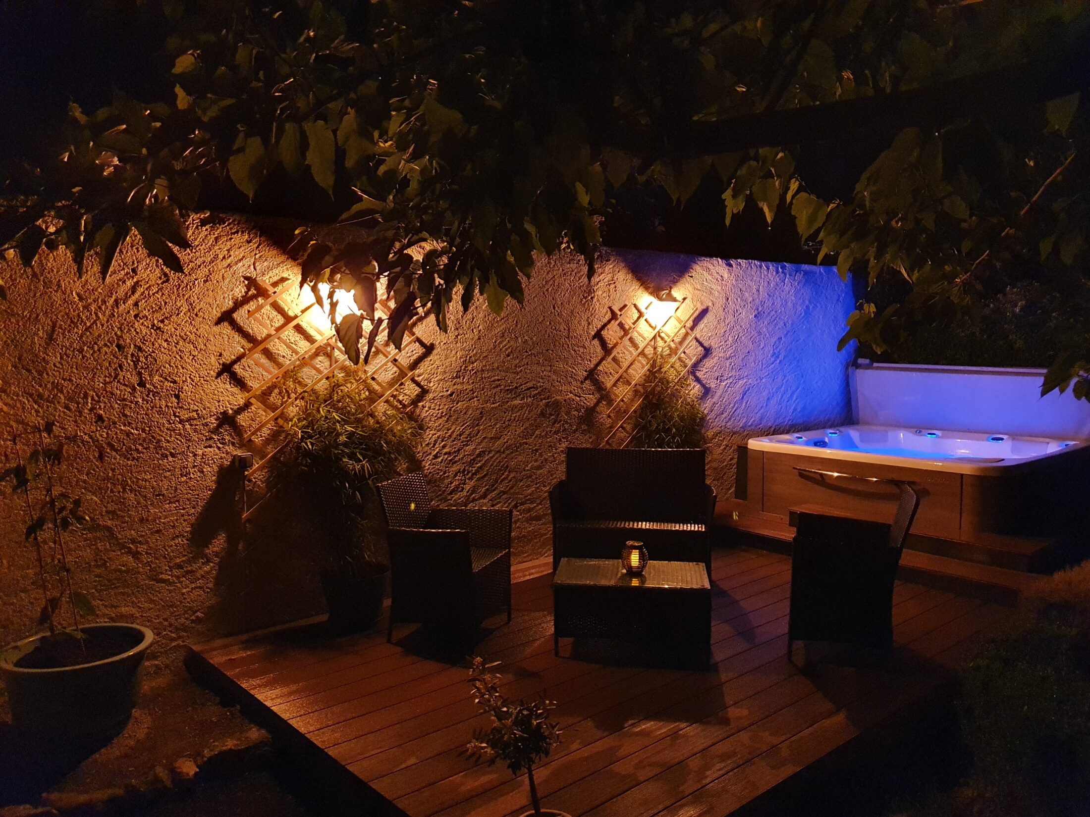 spa essence treillieres scaled 1 Des idées pour le jardin ou la terrasse - Ambiance & Spa - 1